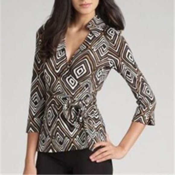 Diane Von Furstenberg Tops - DVF Diane Von Furstenberg JILL Jersey Wrap Top Vintage Tribal Diamond Neutral